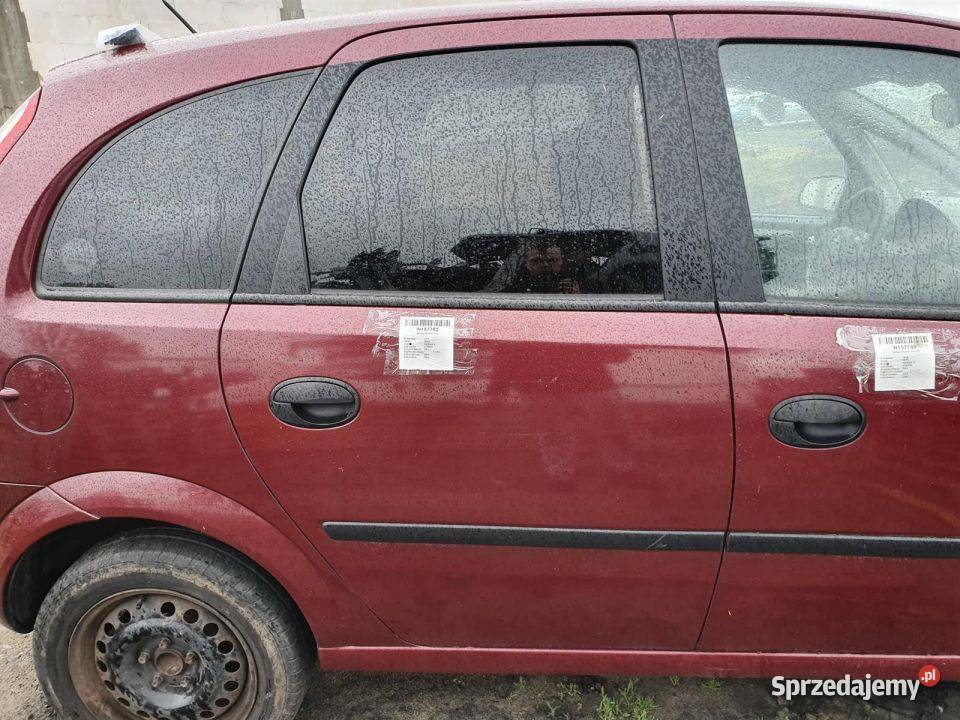 DRZWI PRAWE TYŁ OPEL MERIVA A Z3IU Lipno
