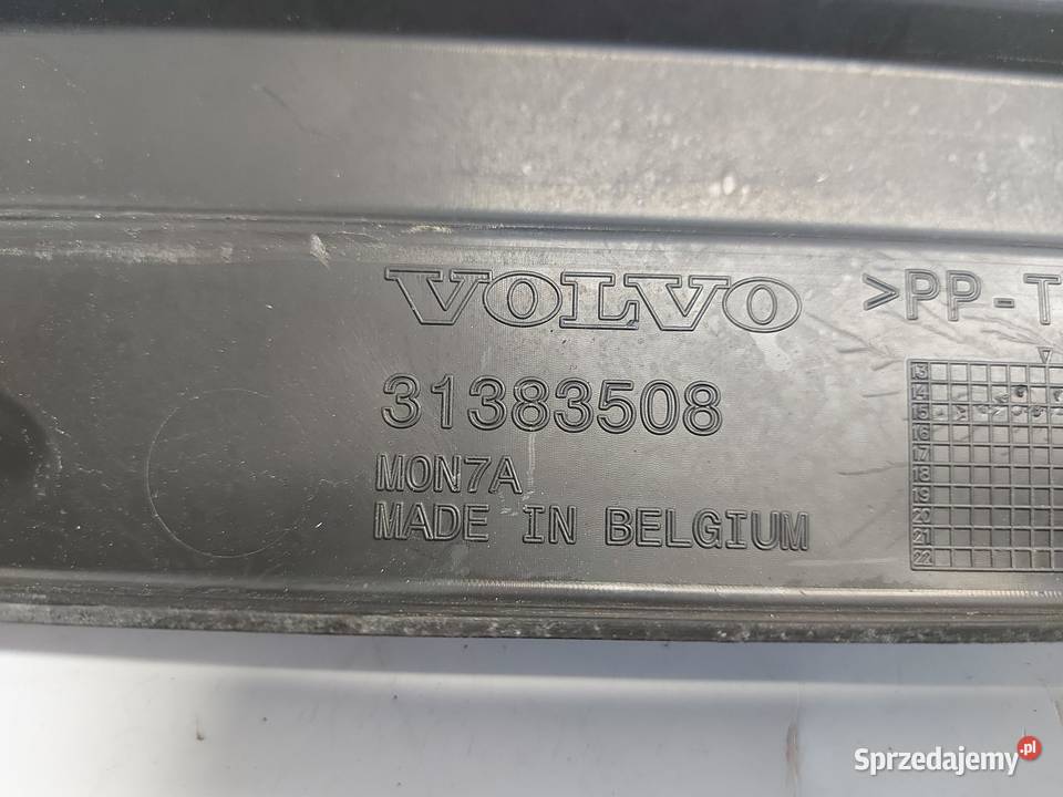 VOLVO XC90 II D5 Osłona pasa przedniego 31383508 osobowe sprzedam