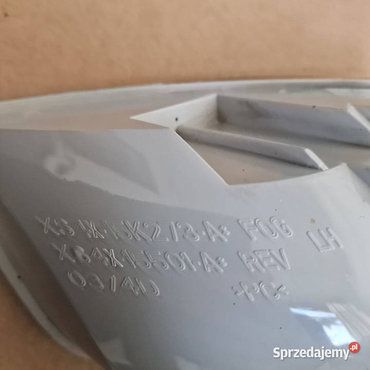 FORD FOCUS MK2 LAMPA PRZECIWMGIELNA TYŁ Lampy tylne Kargowa