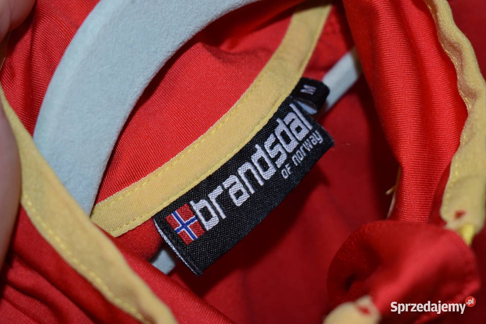 Czerwona Sportowa Bluza Brandsdal Norweska Odzież sportowa zachodniopomorskie Stargard