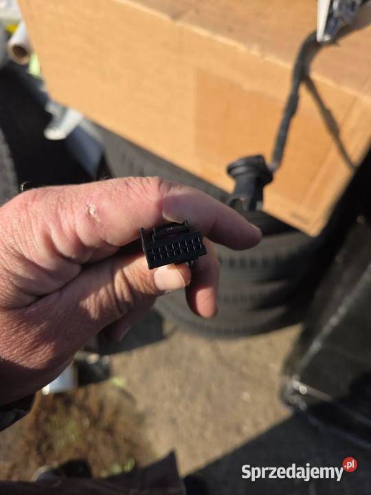 Lusterko lewe Audi A5 B10 8B1857409D 15 Pin sprzedam