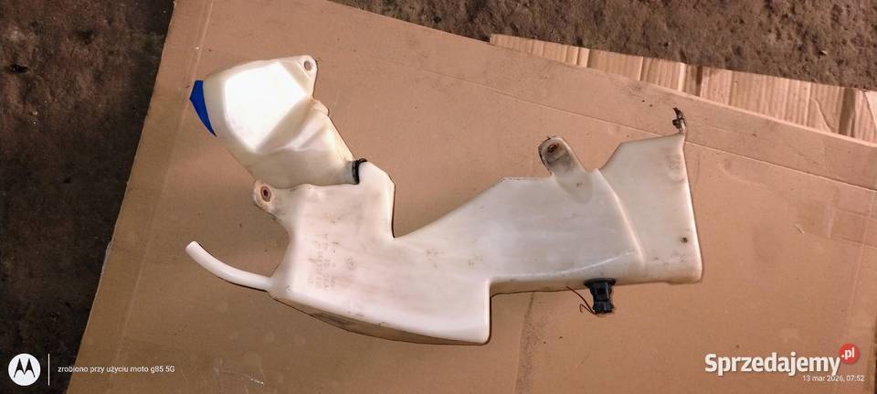 8E9 955 451 E zbiorniczek spryskiwaczy Audi A4 Rok produkcji 2003 Lubin