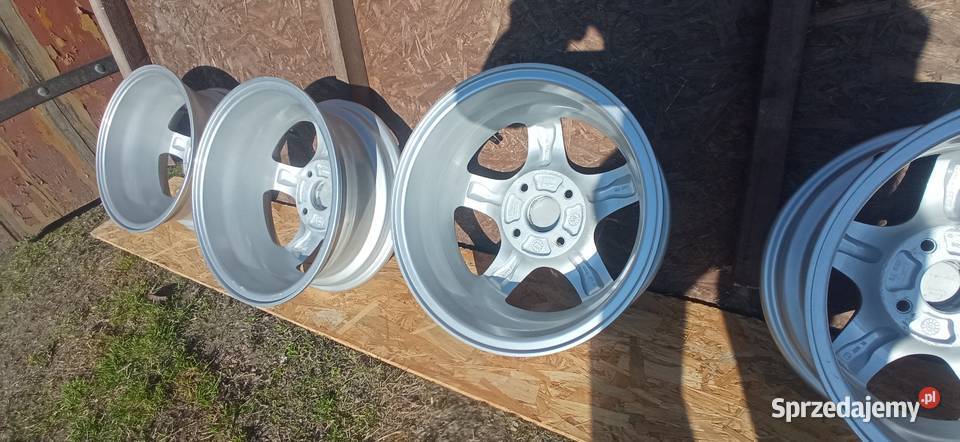 Oryginalne felgi HONDA Accord Prelude 15 4X1143 aluminiowe Mełgiew