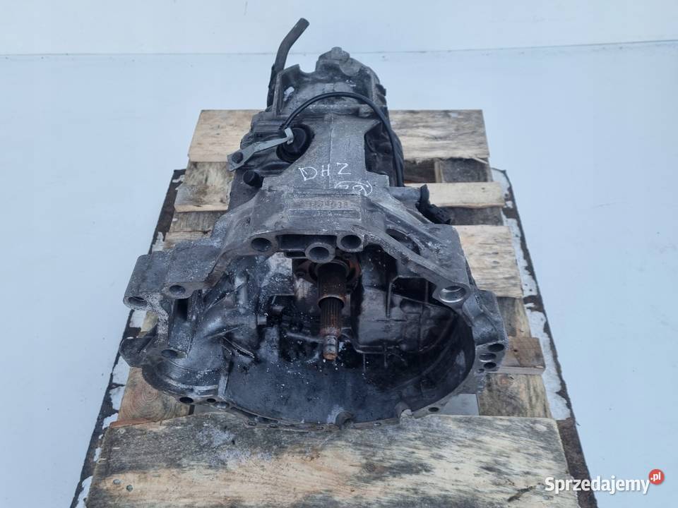 Audi A4 B5 18 20v KRZYNIA BIEGÓW DHZ manualna Rudka