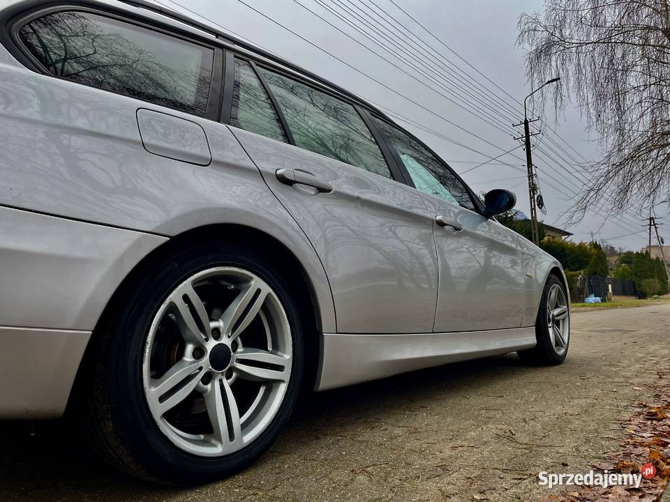 ŚliczneBMWE91Touring20D163KoniePanoramaNaviAlusy łódzkie