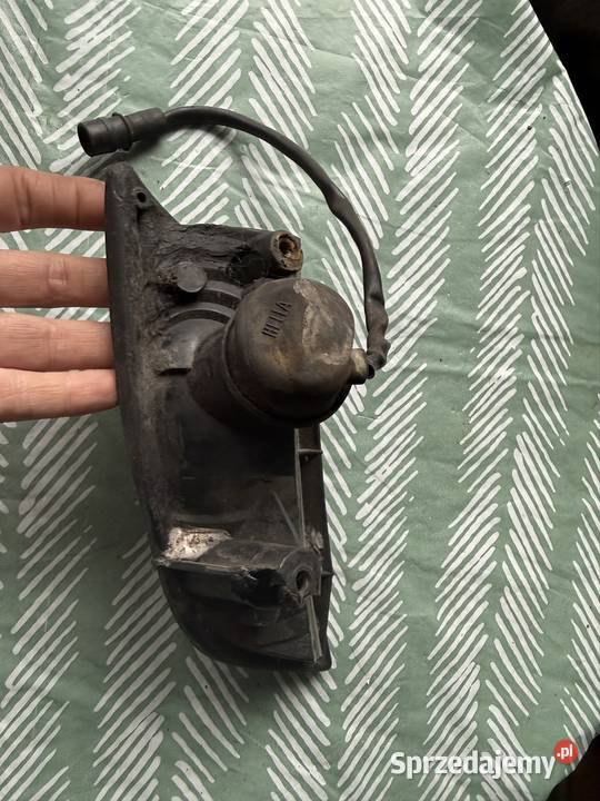 Kierunkowskaz prawy BMW e24 wersja europejska Kierunkowskazy śląskie Mszana sprzedam