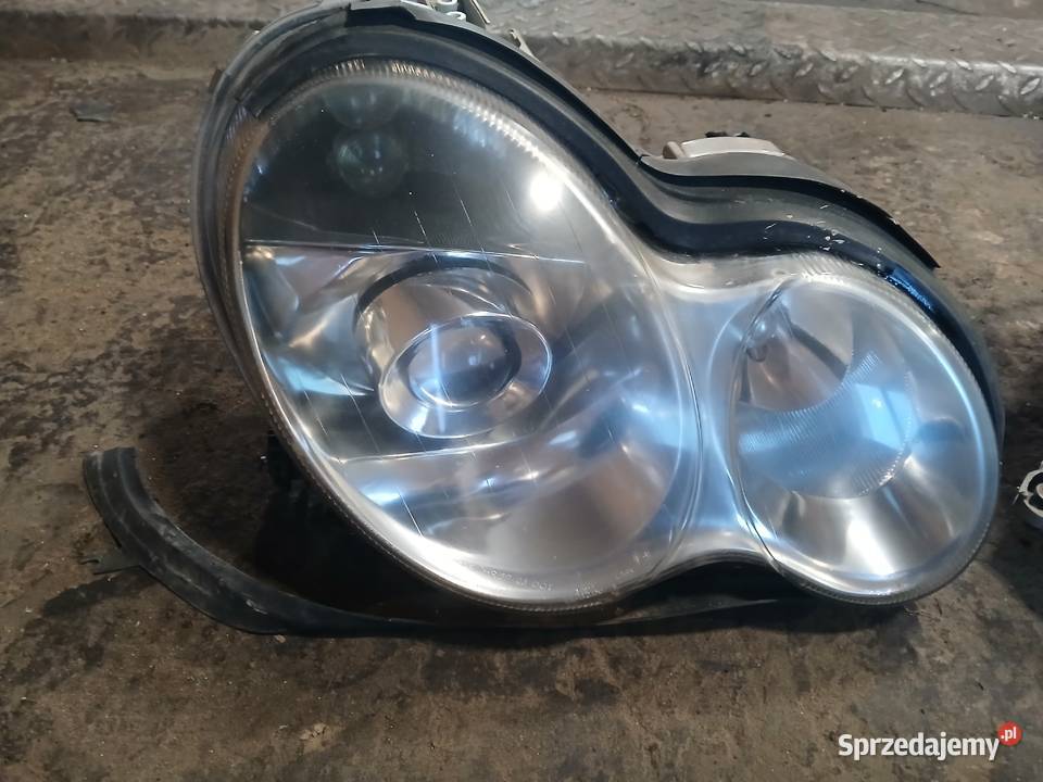 Lampa soczewka komplet Mercedes w203 0004r osobowe małopolskie
