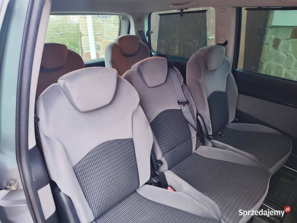 Ładny nie zgnity Citroen C8 lifcie 20 HDi 140 Domaradz sprzedam
