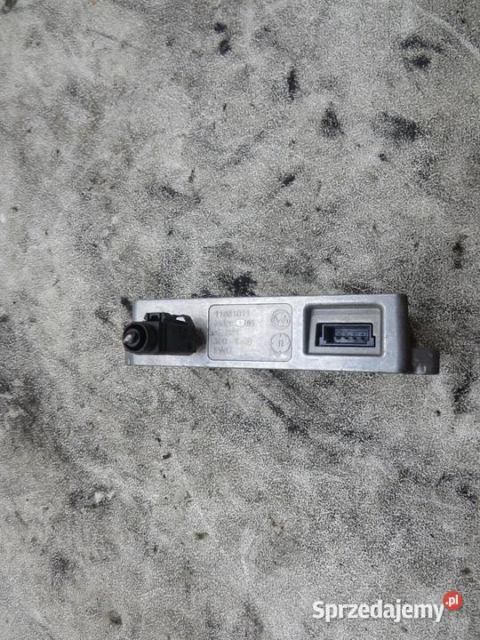 WZMACNIACZ ANTENOWY AUDI A8 D4 8J0035456A