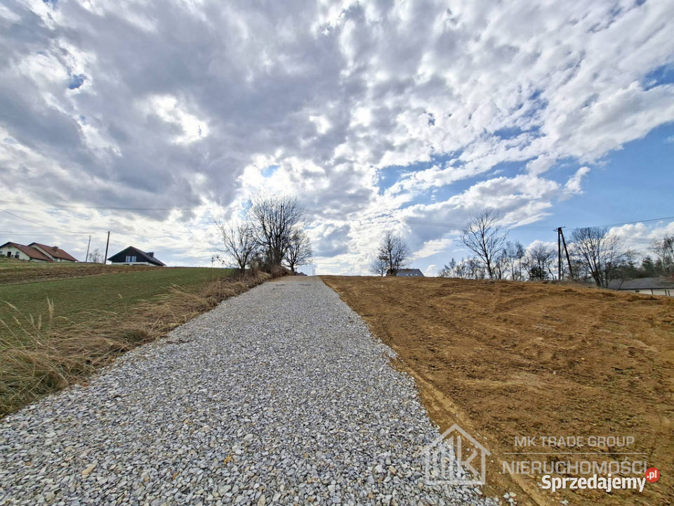 Działka budowlana 33x34 m media KłajSzarów małopolskie Szarów