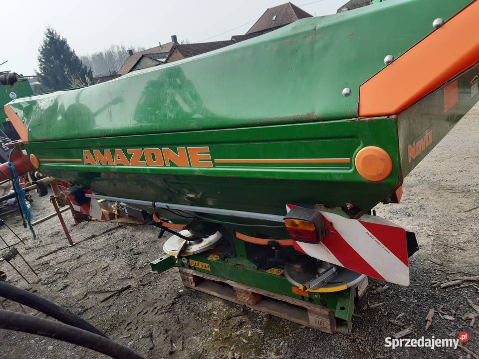 Rozsiewacz Amazone Novix ZAM 1200L nieuszkodzony Rozsiewacze nawozów Pleszew