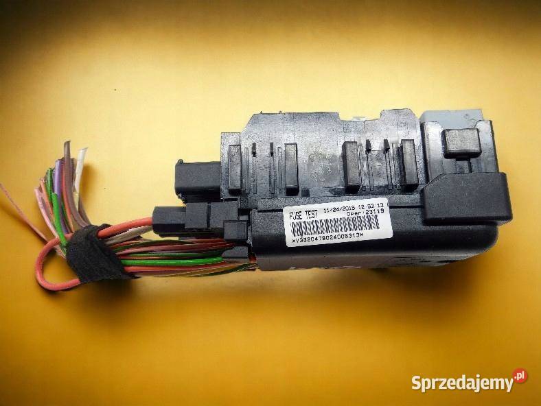SKRZYNKA BEZPIECZNIKÓW 9665492680 16 HDI Citroen osobowe