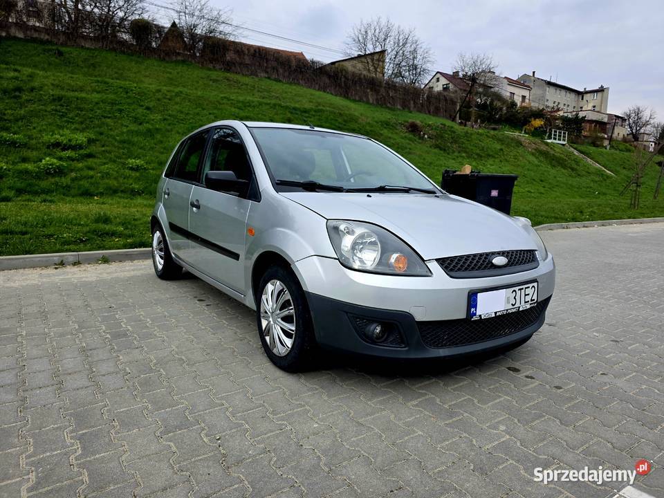 Ford Fiesta 2006r 14 BENZYNA 1399cm3 Strzyżów