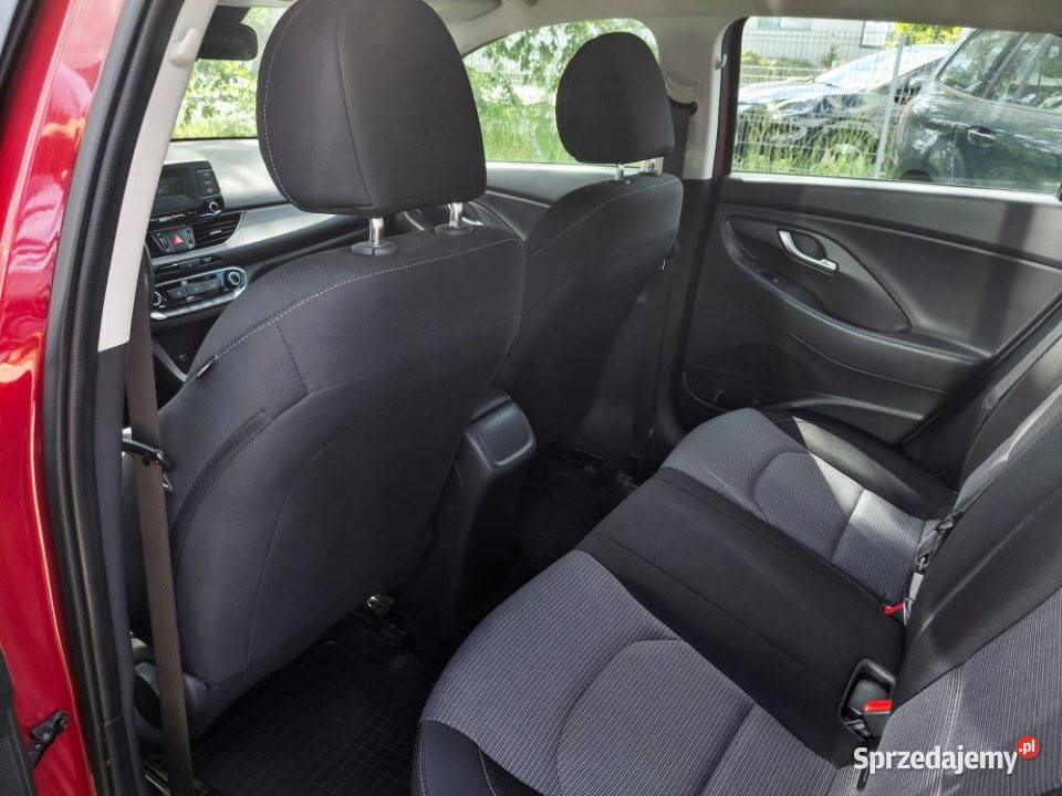 HYUNDAI i30 2021r 80001km Kraków