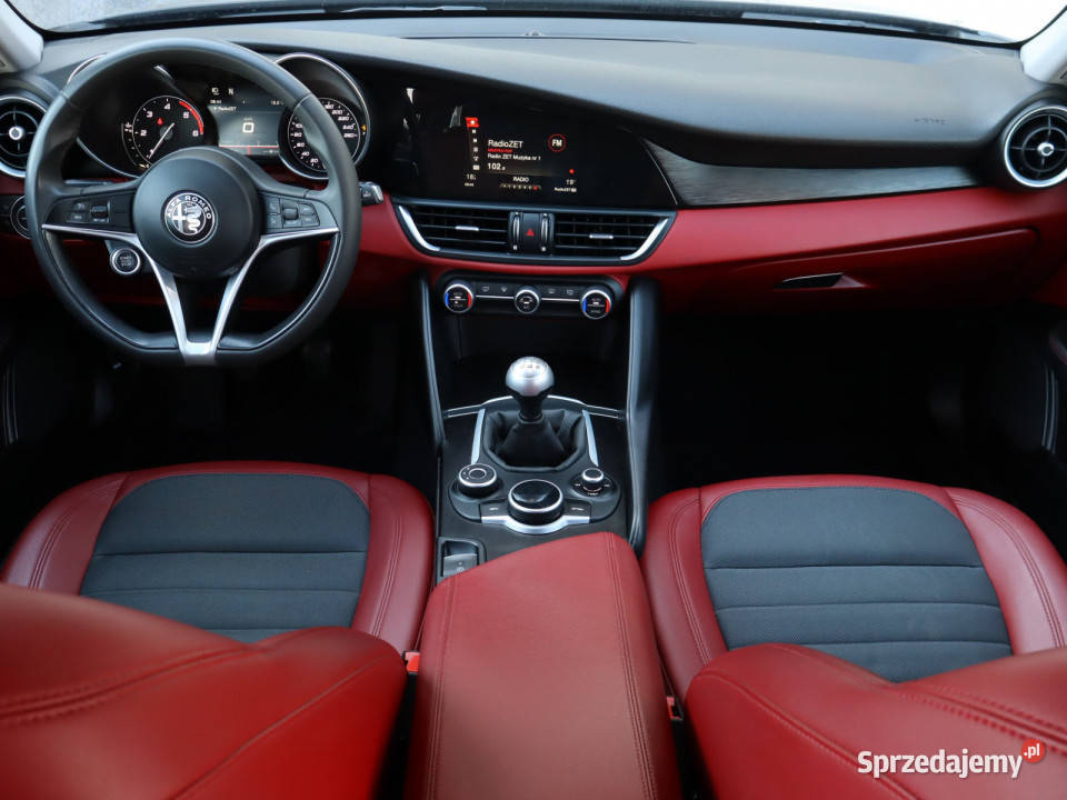Alfa Romeo Giulia 22 MultiJet czujnik parkowania Katowice sprzedam
