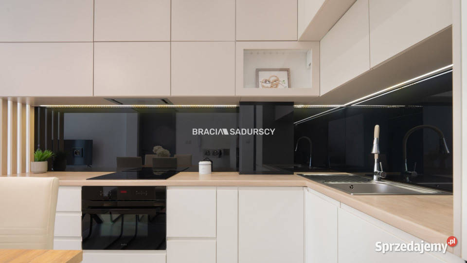 Do sprzedaży mieszkanie 7036m2 3 pokojowe Kraków