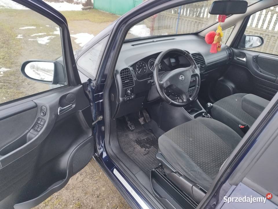 Ładny Opel Zafira 18 benzyna 2002 7 osobowy Rok produkcji 2002 wielkopolskie Jarocin