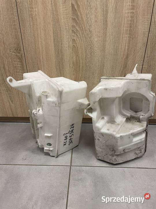 Volvo xc60 zbiorniczek spryskiwaczy 30753424 sprzedam