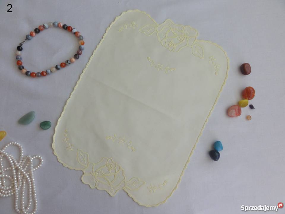 Serwetki kolorowe jasno żółte wyszywane haft odcienie żółtego Lublin