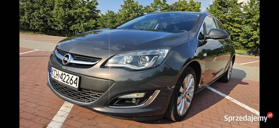 Opel Astra J Sports Tourer INNOVATION Libiąż