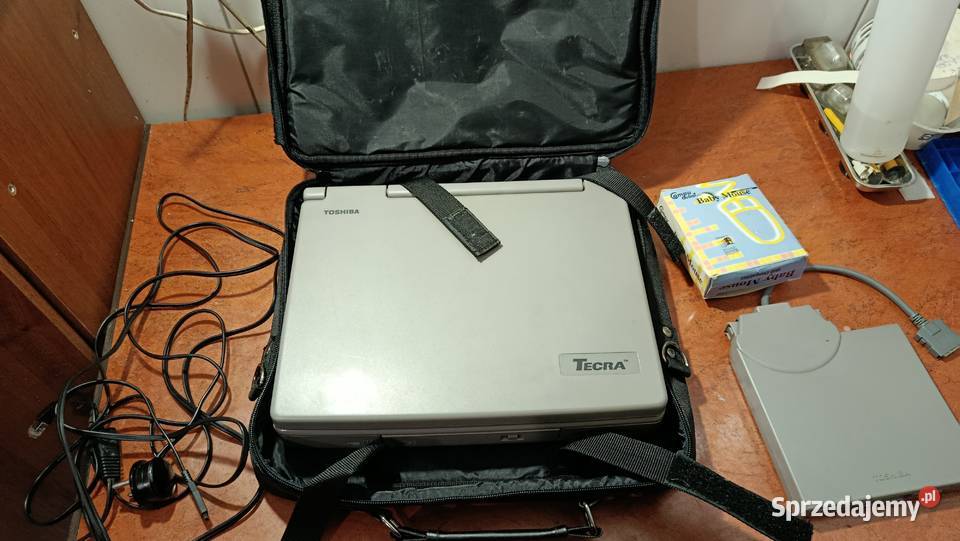 Toshiba 700CT pancerny laptop sprzed lat Warszawa