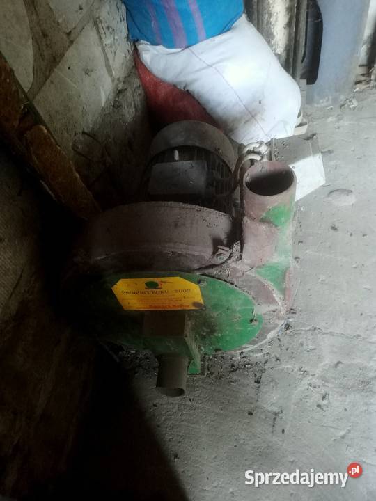 Śrutownik do zboża ssąco tlaczacy Czemierniki