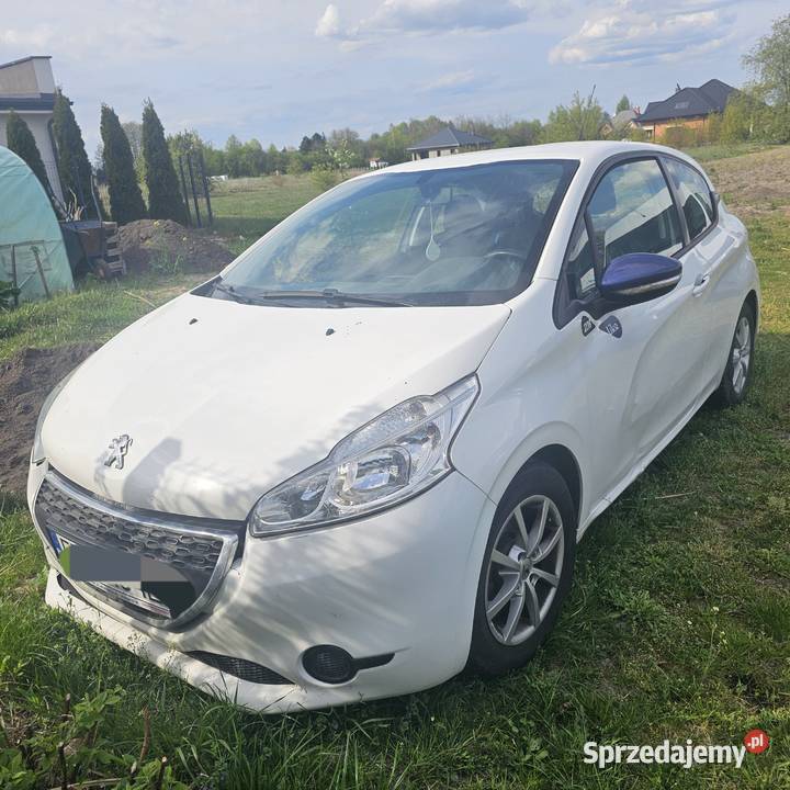 Peugeot 208 2014 gaz benzyna łódzkie Piotrków Trybunalski