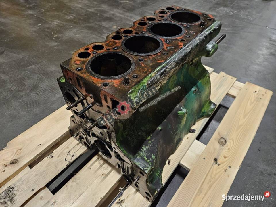 Blok silnika John Deere 2140 2040 2040S 2250 Byków