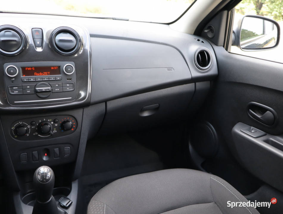 Dacia Logan 10 SCe Piaseczno