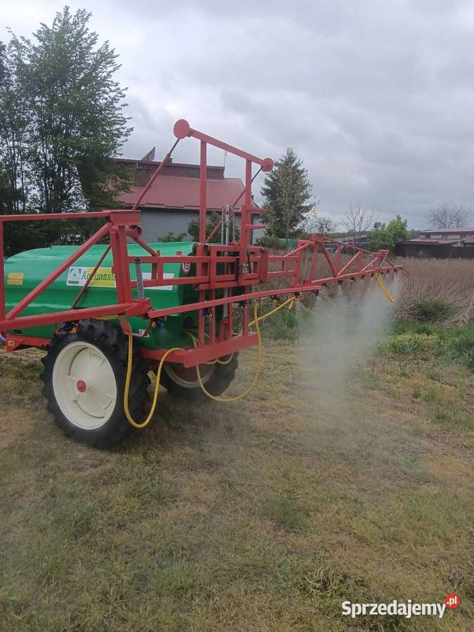Opryskiwacz polowy ciągany 1500l Kraśnik