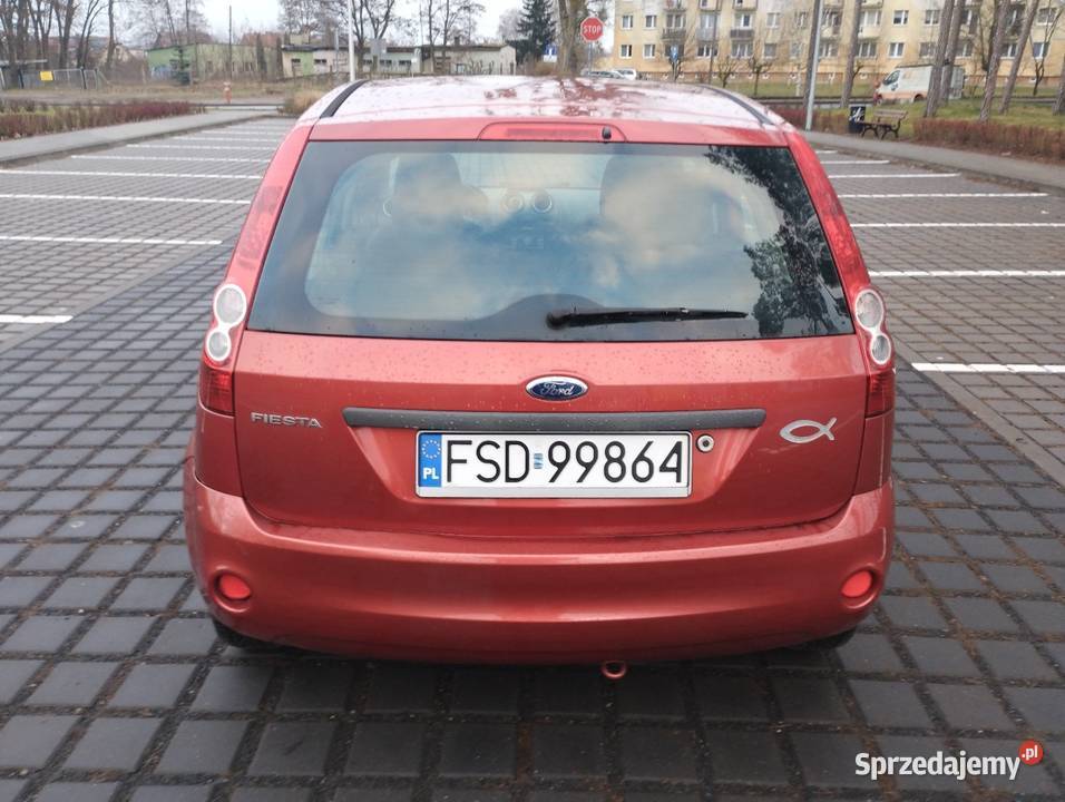 Ford Fiesta 2006r Lift Benzyna Drezdenko