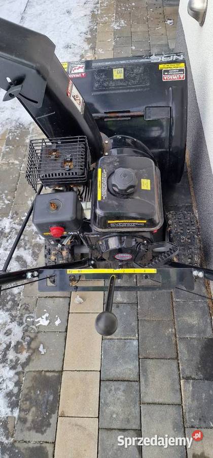 Odśnieżarka spalinowa