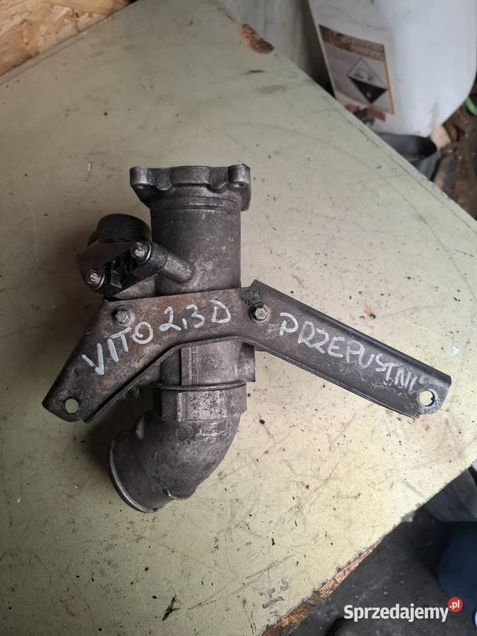 MERCEDES VITO 638 23D przepustnica Kielce