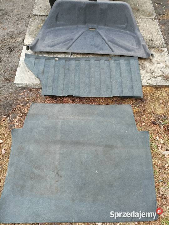 Mercedes W124 sedan wnęki wykładziny dywan osobowe świętokrzyskie Skarżysko-Kamienna