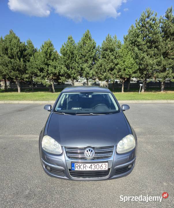 Sprzedam aVolkswagen Jetta 19 TDI gotowy do Jedlicze
