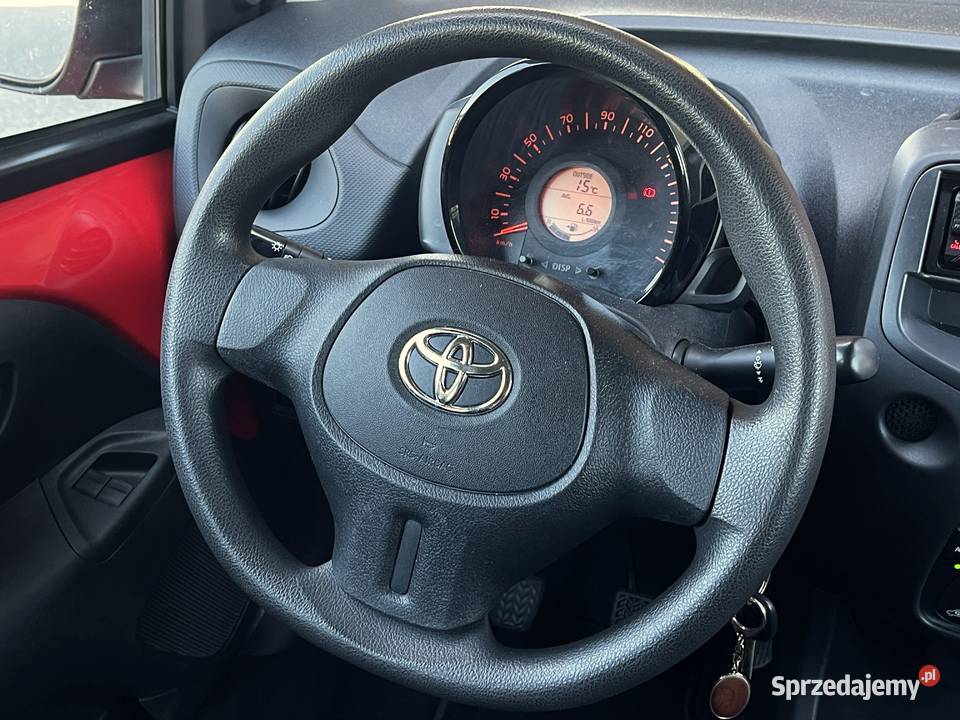 Toyota Aygo II 2018r 10 VVTi 72 161170 super Rok produkcji 2018 Rzeszów sprzedam
