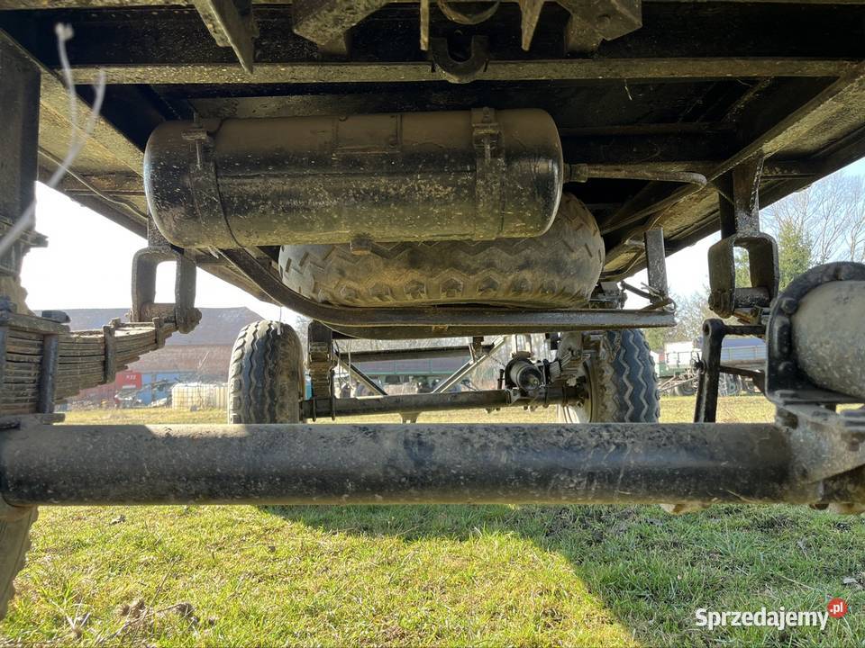 Przyczepa wywrotka 4000 nieuszkodzony Maszyny rolnicze Świdnica