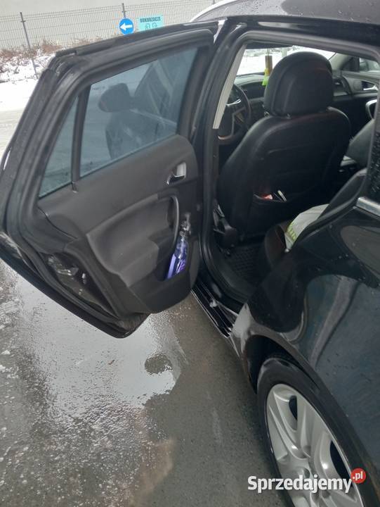 0pel insignia tour sport kupiony w Polsce Grudziądz