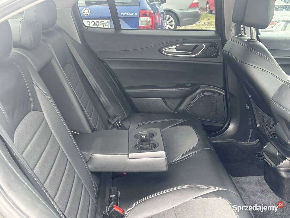 Alfa Romeo Giulia Gwarancja tempomat
