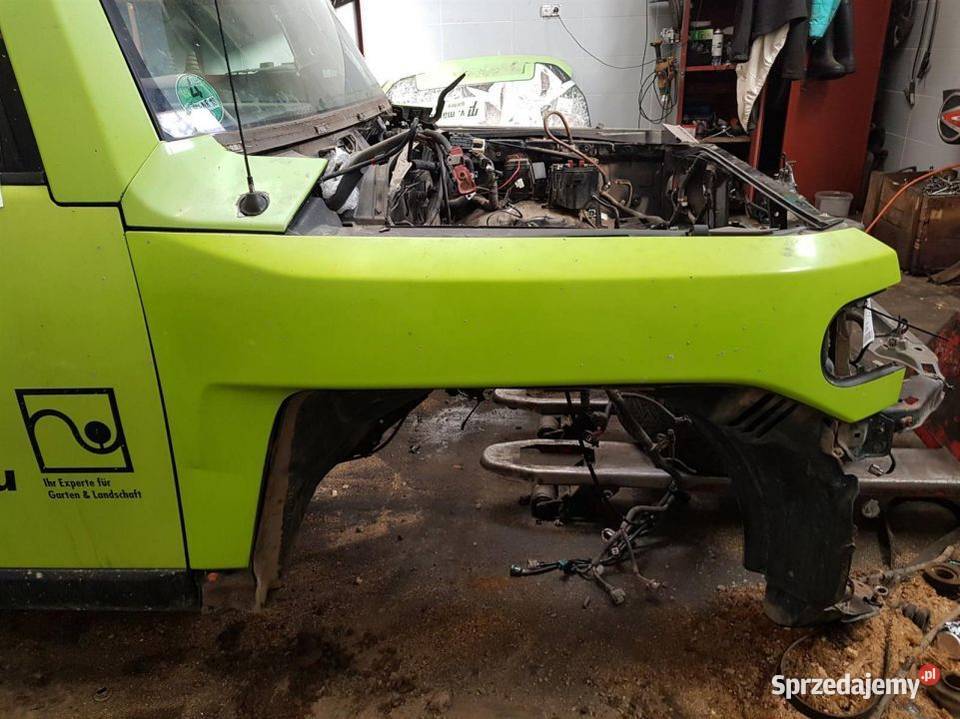 BŁOTNIK PRAWY PRZÓD TOYOTA FJ CRUISER 2008 Lipno