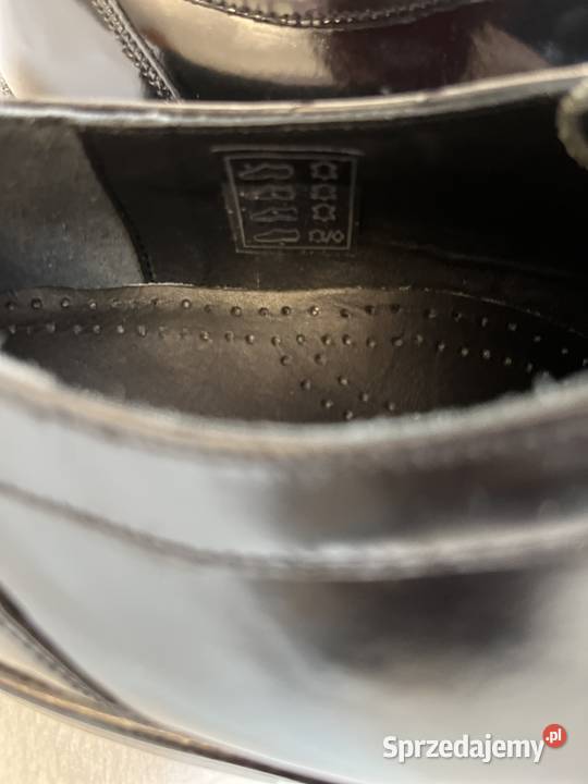 Mens City Shoes całe ze skóry lakierowanej derby