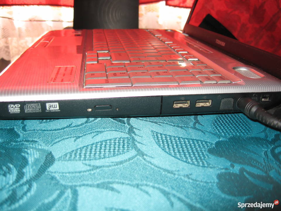 Laptop Toshiba Satellite L500 mocny i zadbany Liczba rdzeni 2 Niepołomice