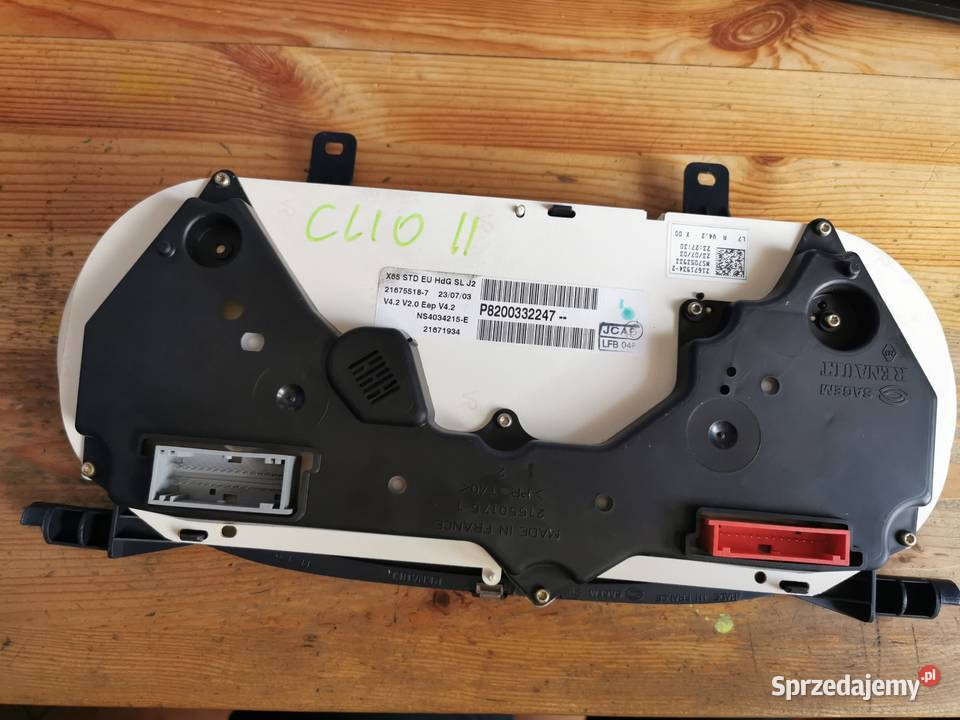 Licznik RENAULT CLIO 2 P8200332247 Margonin