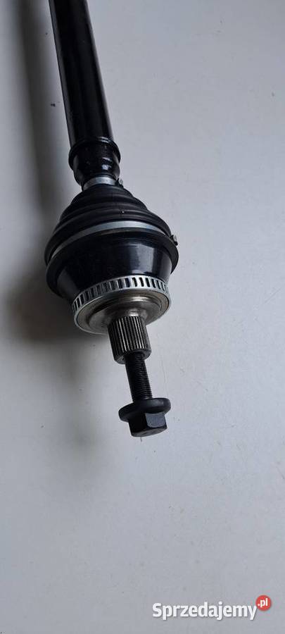 Półoś lewa VW Passat B5 przedlift 19 TDI 110