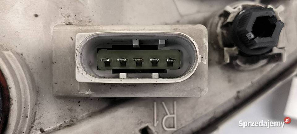 LAMPA PRAWA PRZÓD MERCEDES BENZ A 140 Pozostałe Lipno