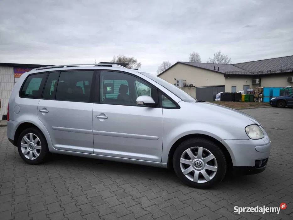 VW TOURAN 20 Diesel Automat 140 7 osób HAK Wieluń
