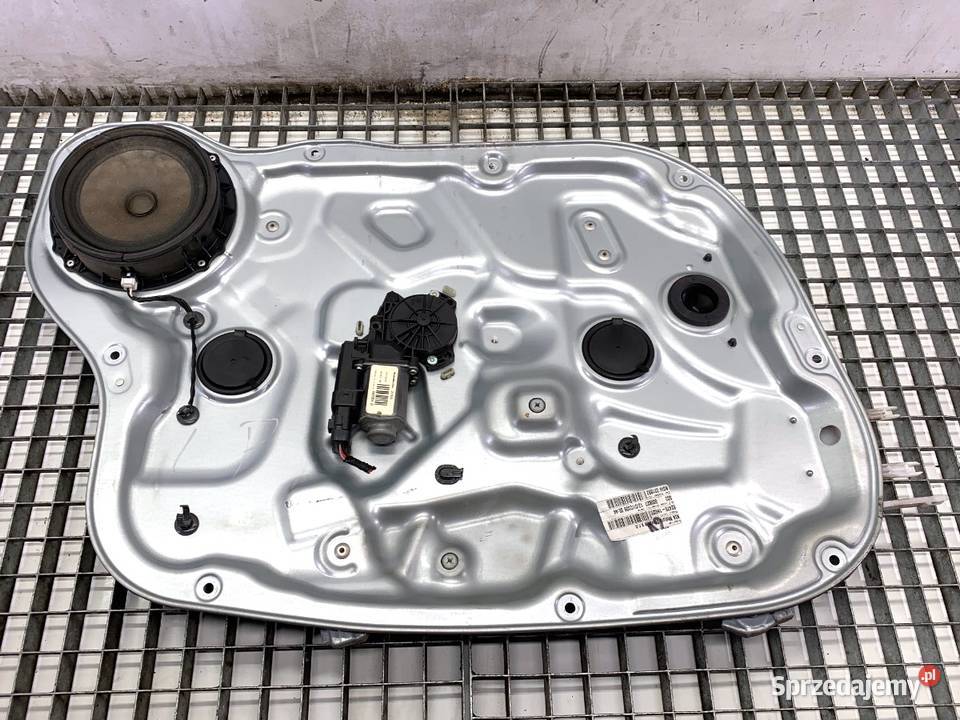 PODNOŚNIK SZYBY LEWY PRZÓD KIA CEED 824701H020