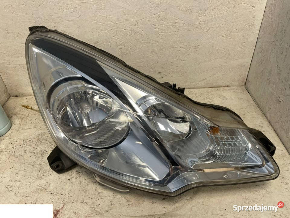 citroen c3 ds3 reflektor prawy przód Kozubszczyzna