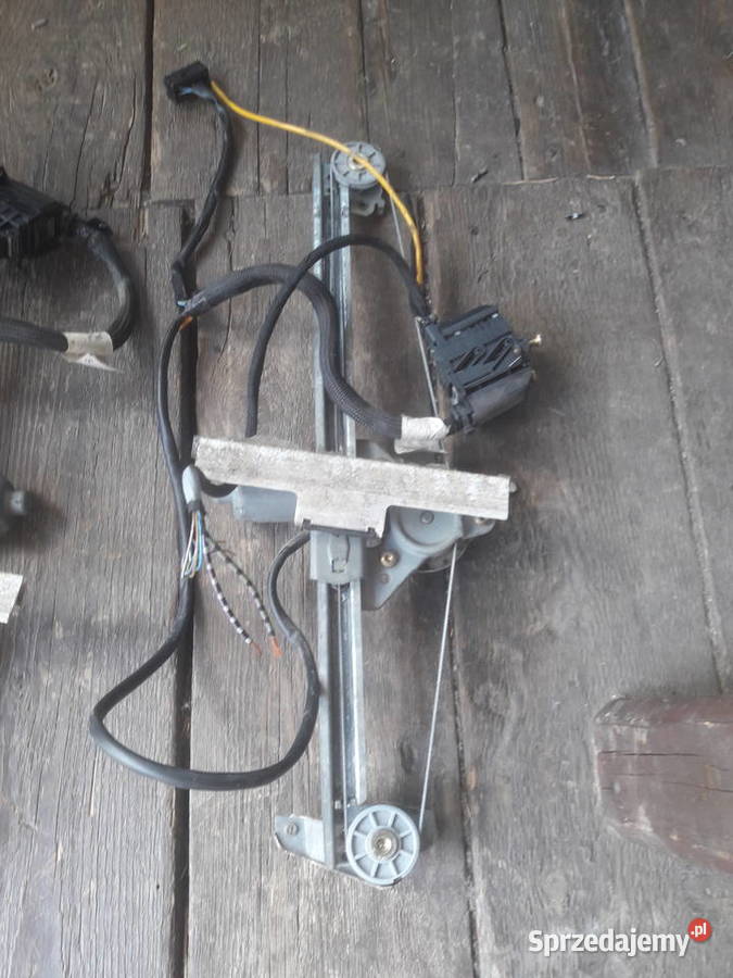 Mercedes W202 elektryczne szyby tył siłowniki Gdańsk