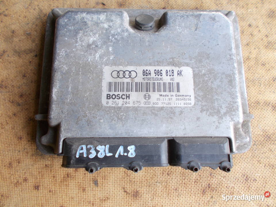 audi A3 18 20v komputer 06A906018AK sterownik osobowe